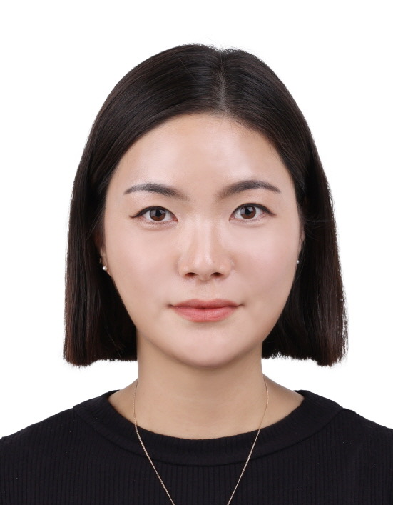 배마리 증명사진